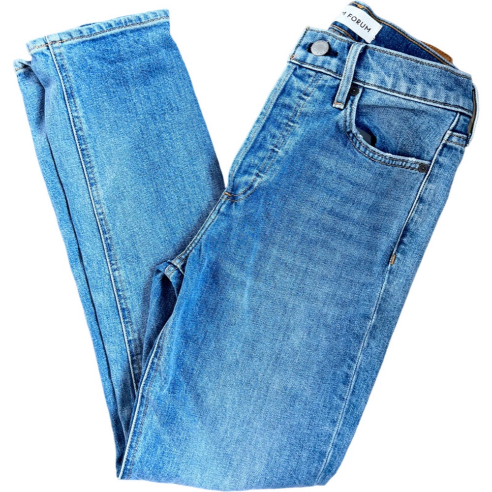 Denim Forum button up high rise jean